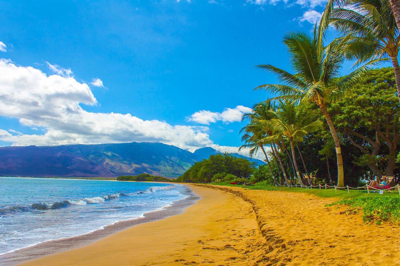 Maui beach Hawaii - GurusWay