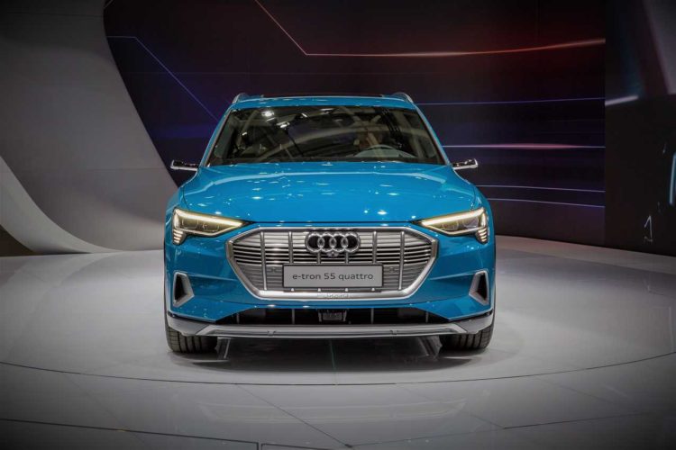 Audi 2019 E-Tron quatro 2 - gurusway