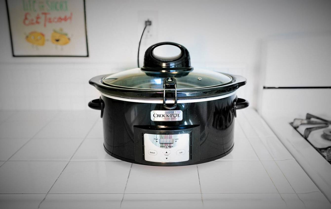 Slow cooker- GurusWay.com